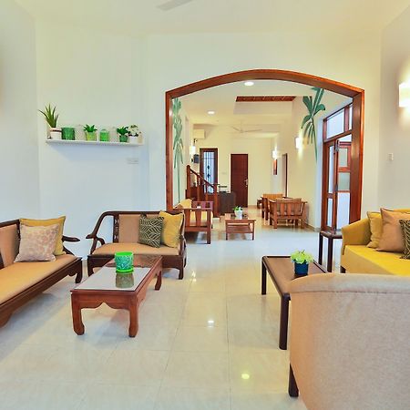 קולומבו The Austin Residence By Unique Hotels מראה חיצוני תמונה