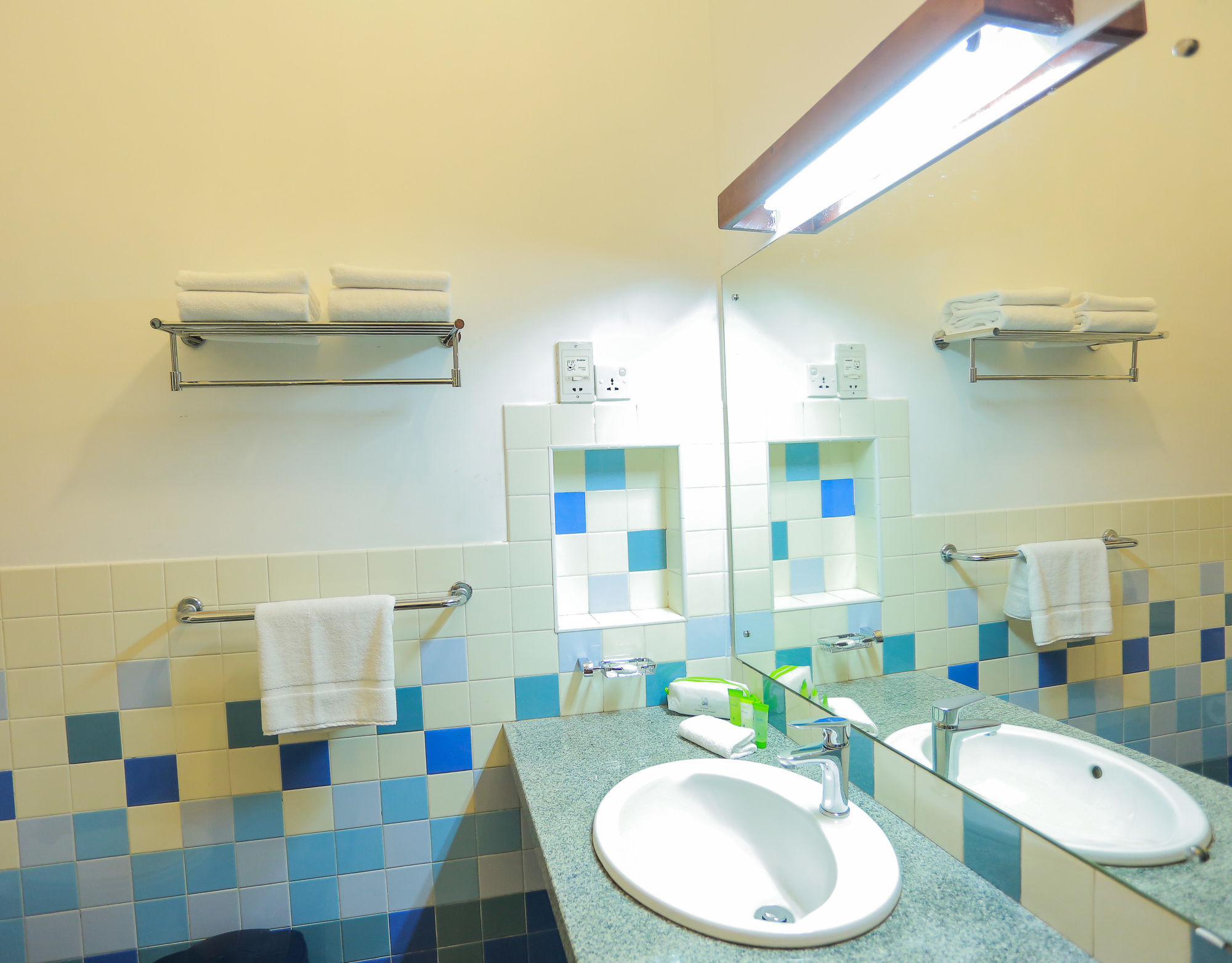 קולומבו The Austin Residence By Unique Hotels מראה חיצוני תמונה