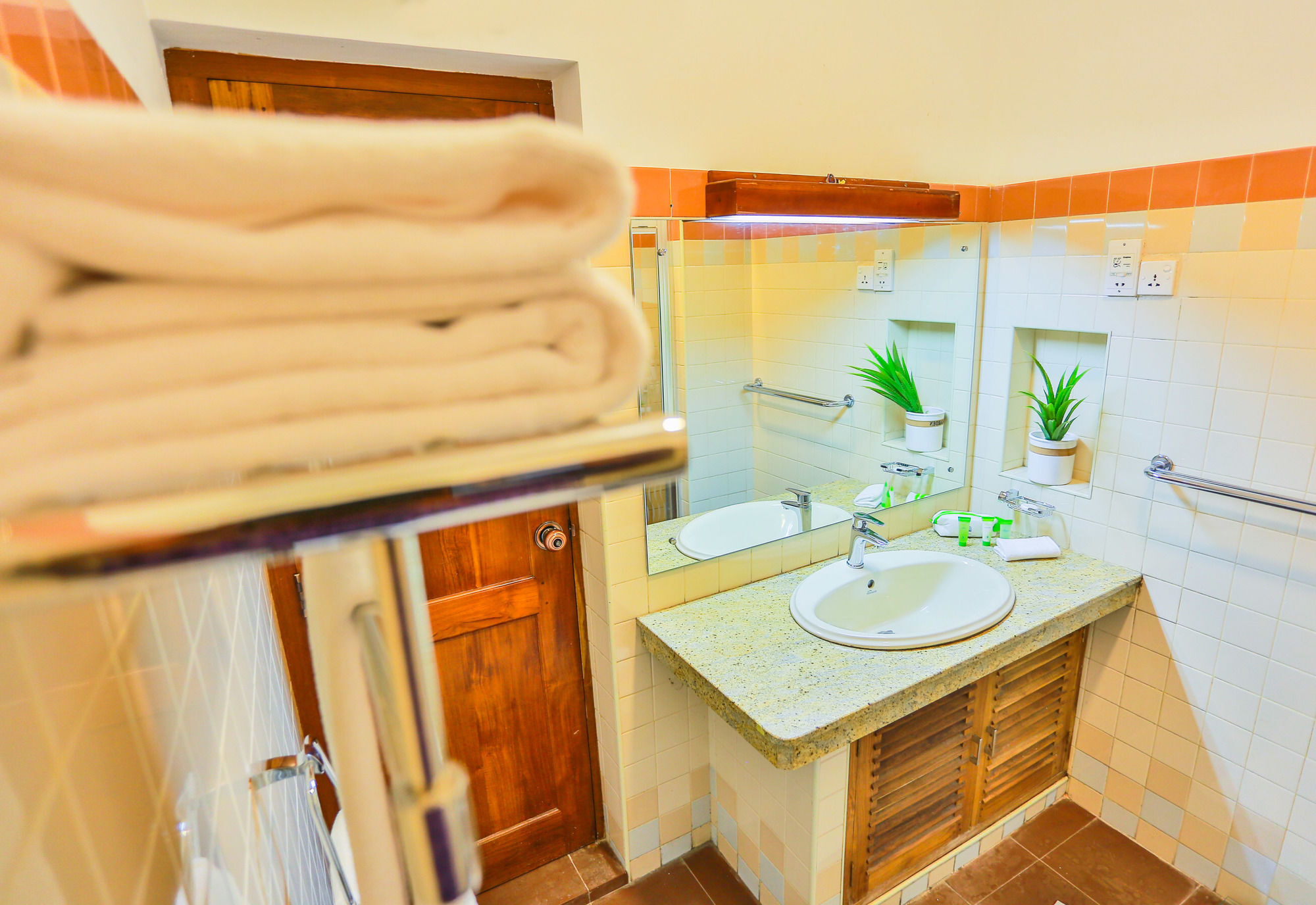 קולומבו The Austin Residence By Unique Hotels מראה חיצוני תמונה